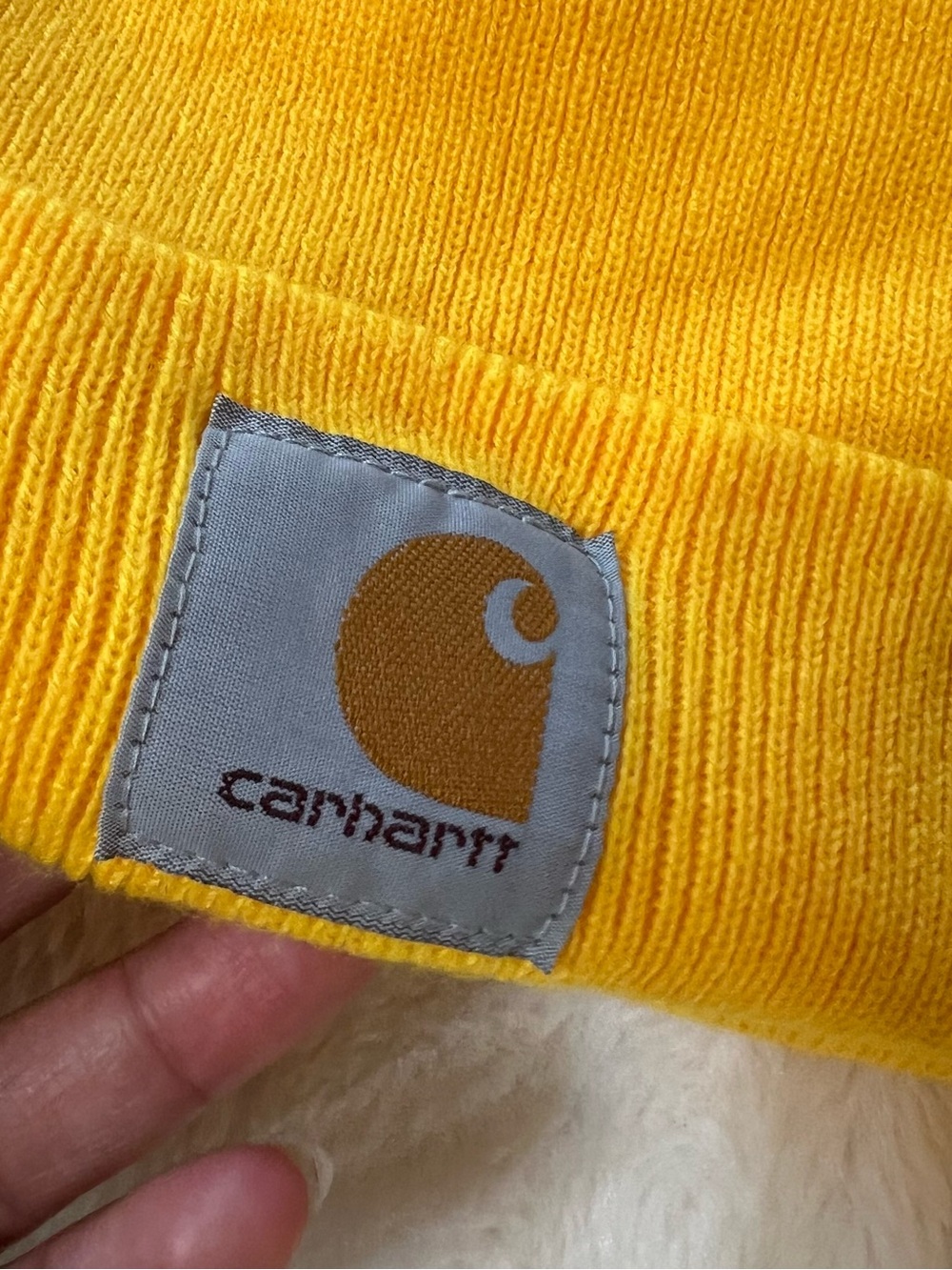 Carhartt yellow beanie - Picture 3 of 4